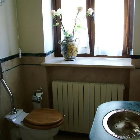 La Corte Bed & Breakfast *